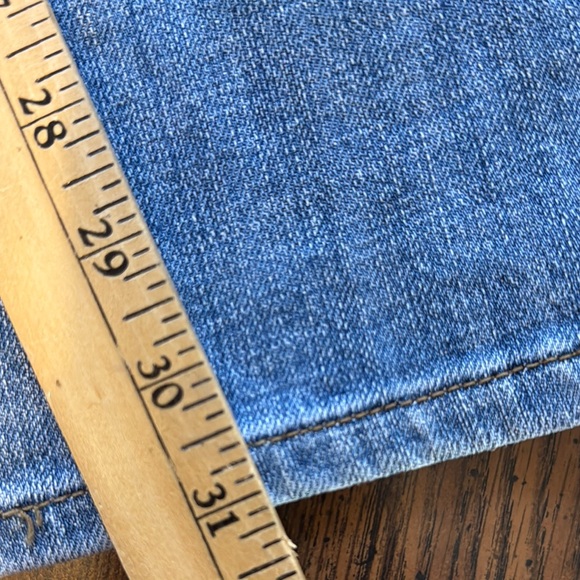 Levi's Women's 515 Blue Boot Cut Jeans Size 8 - Picture 6 of 6